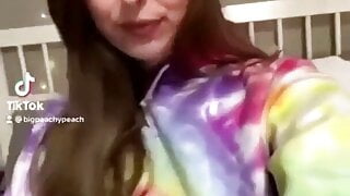 Tiktok girl nudes