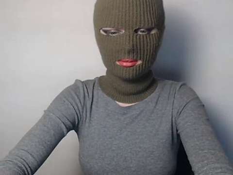 Wmbfiwoq naked stripping on cam for live sex video chat