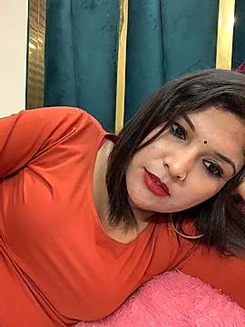 Your_Saniya01 naked stripping on cam for live sex video chat â€¢ InTheCrack