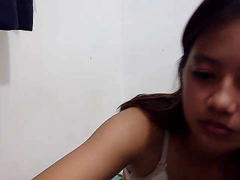 Yummy_Dolly19 naked stripping on cam for live sex video chat