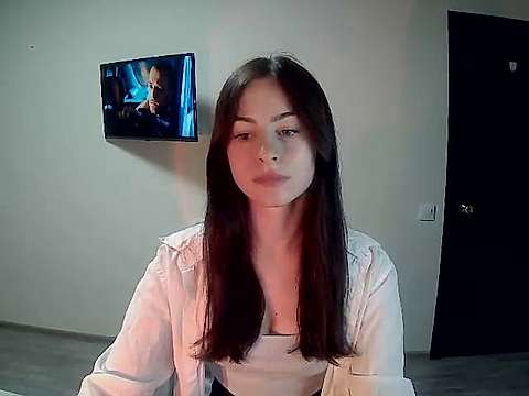 _arina naked stripping on cam for live sex video chat