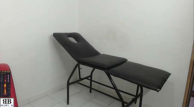 baby_R naked stripping on cam for live sex video chat
