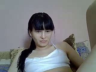 CrystalVikki naked stripping on cam for live sex video chat