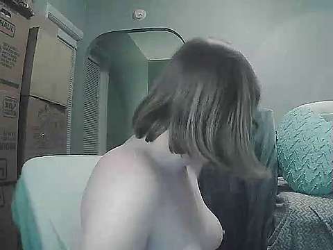 DevonDaring naked stripping on cam for live sex video chat