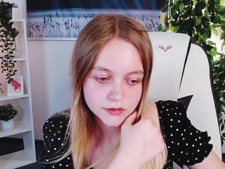 Didi-dona nude on cam – live sex chat