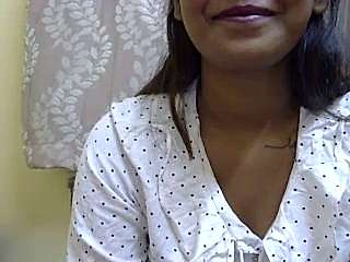 IAMMIMO naked stripping on cam for live sex video chat