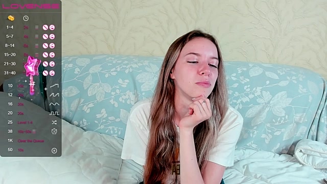 JanetFord naked stripping on cam for live sex video chat