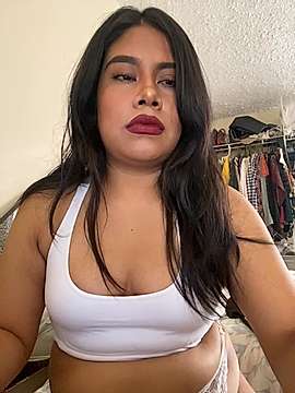 Kaiser_Samantha naked stripping on cam for live sex video chat