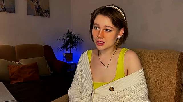 MisaMoore naked stripping on cam for live sex video chat