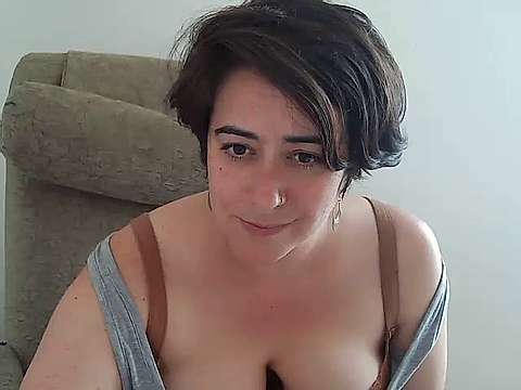 Reza4living naked stripping on cam for live sex video chat