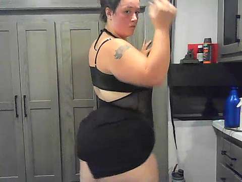 ThickBaby2022 naked stripping on cam for live sex video chat