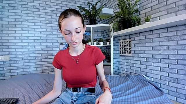 VirGinyar naked stripping on cam for live sex video chat