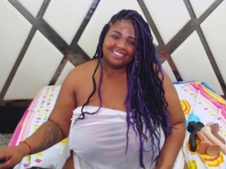 Aleeinvein1 nude on cam – live sex chat