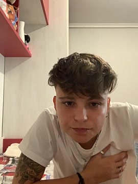 Angykrush69 naked stripping on cam for live sex video chat