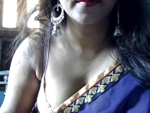 iamtara naked stripping on cam for live sex video chat