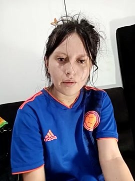 lyha_1 naked stripping on cam for live sex video chat