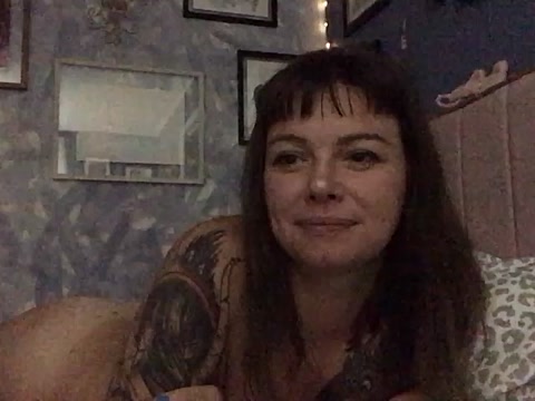 MarlaXSinger naked stripping on cam for live sex video chat