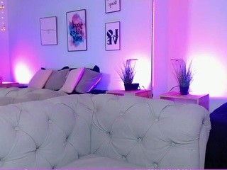 Megan Rain nude on cam – live sex chat