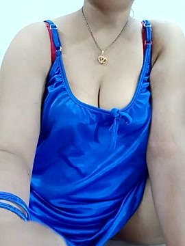 Moon_lite naked stripping on cam for live sex video chat