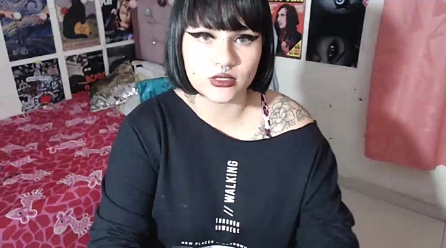 Sarah_mephisto naked stripping on cam for live sex video chat
