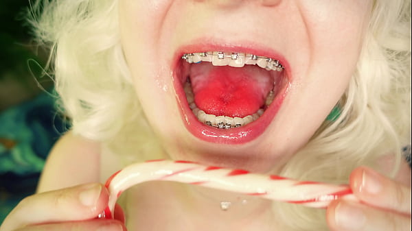 SO SEXY SOUNDS: mukbang A S M R video! listen these sucking sounds and relax….