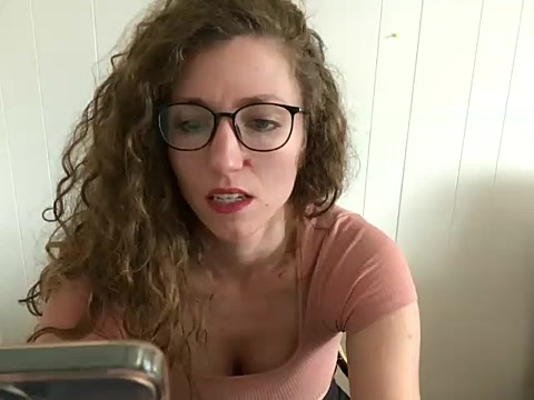 arielmoon111 naked stripping on cam for live sex video chat