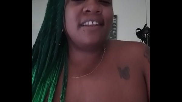 EBONY FINDOMME SMOKE FETISH