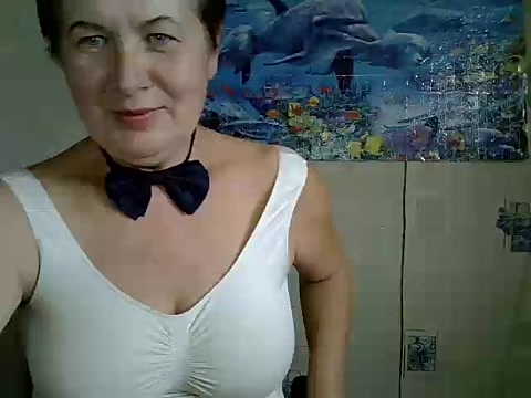Eva_Moly naked stripping on cam for live sex video chat
