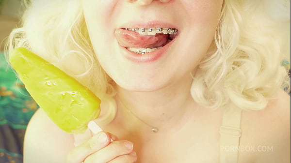 food fetish video- ASMR
