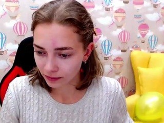 HelenTaylor nude on cam – live sex chat