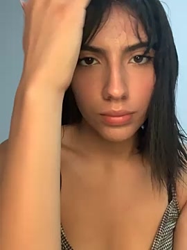 LadyCandy01 naked stripping on cam for live sex video chat