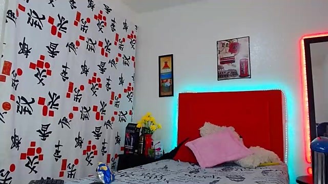 mady_hot naked stripping on cam for live sex video chat