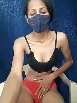 Soni_Girl naked stripping on cam for live sex video chat