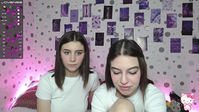 Stream_Girls naked stripping on cam for live sex video chat