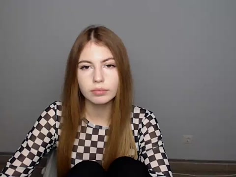 TrishaTrish111 naked stripping on cam for live sex video chat
