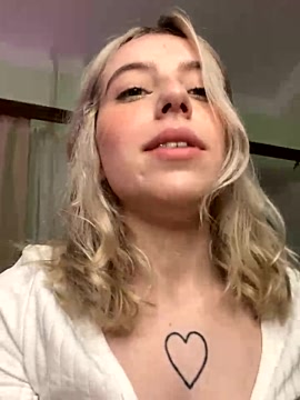 cassie_stonemm naked stripping on cam for live sex video chat