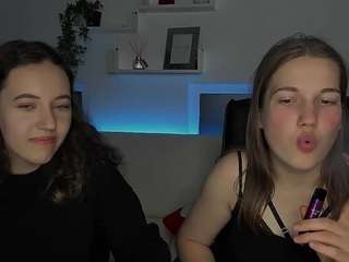 Charoleadams nude on cam – live sex chat