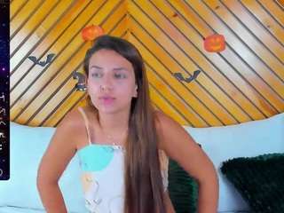 Chiiara53 nude on cam – live sex chat