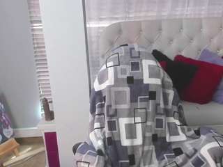 Dulcee-Gretel nude on cam – live sex chat