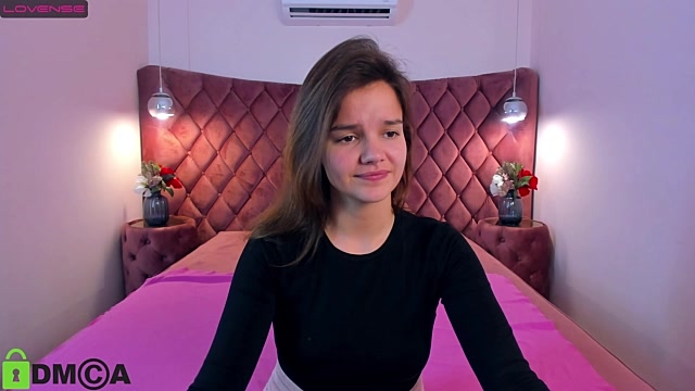 EllaFlutter naked stripping on cam for live sex video chat