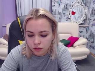 EmmaHendersonn nude on cam – live sex chat