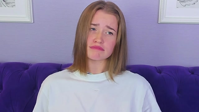 GracePrice naked stripping on cam for live sex video chat