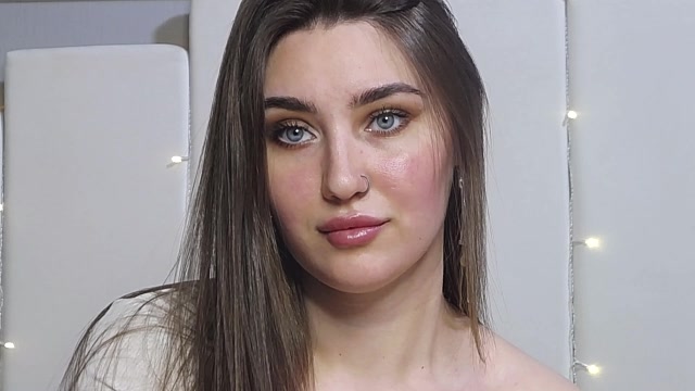 KEIRA_HILL naked stripping on cam for live sex video chat