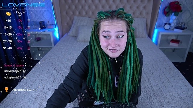 LilElfiee naked stripping on cam for live sex video chat