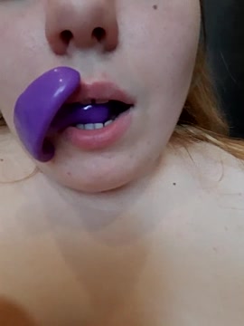 Narrow_pussy66 naked stripping on cam for live sex video chat