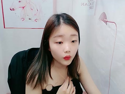 r122666 naked stripping on cam for live sex video chat