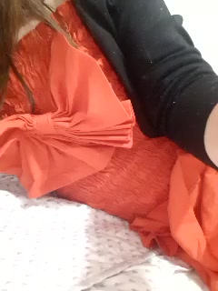 redellyy naked stripping on cam for live sex video chat