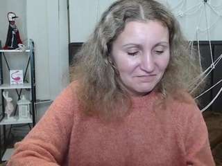 ZimaPaterson nude on cam – live sex chat