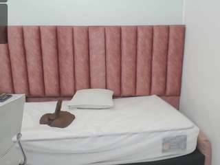 Isabelhenao nude on cam – live sex chat