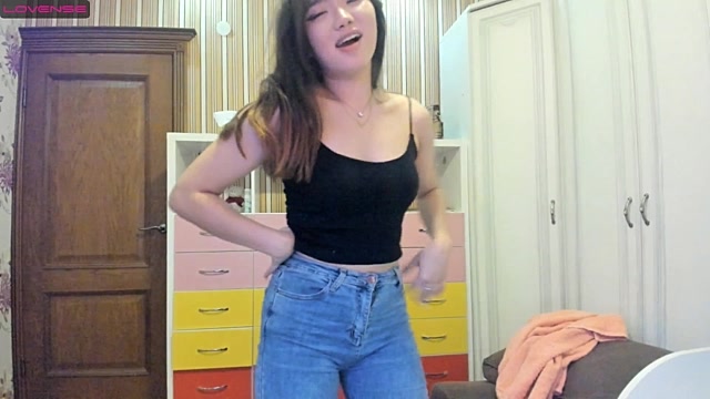 ji_min naked stripping on cam for live sex video chat